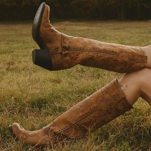 Blackstar Handcrafted Wimberly Boots -Size 7.5